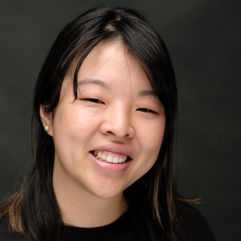 Reya Chang Snyder headshot